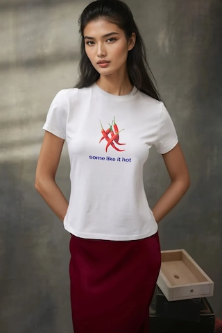 Hiccup Kadın Bisiklet Yaka Kısa Kollu Önü Baskılı Pamuklu T-shirt Beyaz