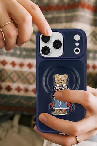 Zuckbear iPhone 17 Pro İçin Kılıf 3d Figürlü Pu Deri Yüzey Manyetik Şarj Destekli Kapak Aristo Titan Gri