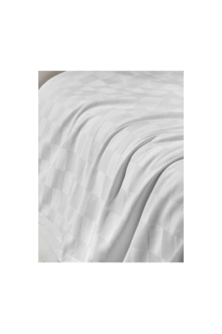 Tek Kişilik Beyaz Dama Desenli Pike Otel Pikesi %100 Pamuk 160 x 200 CM