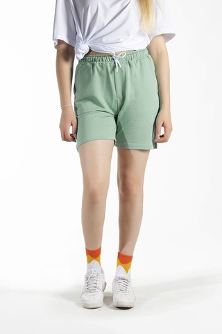 Kadın Mint Yeşili Basic Regular Fit Kısa Örme Bermuda Şort Mint Yeşil