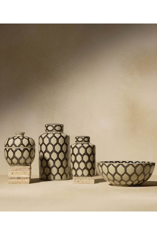Yargıcı Geometrik Desenli Seramik Kapaklı Vazo 12x19 Cm 26ynha1112m St