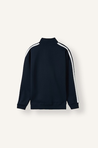 Defacto Nefes Alabilen Boxy Fit Fermuarlı Dik Yaka Sweatshirt F0106ax26aunv146 Lacivert-nv146