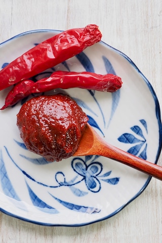 Gustolea Ev Yapımı Güneşte Kurutulmuş Biber Salçası 5 KG