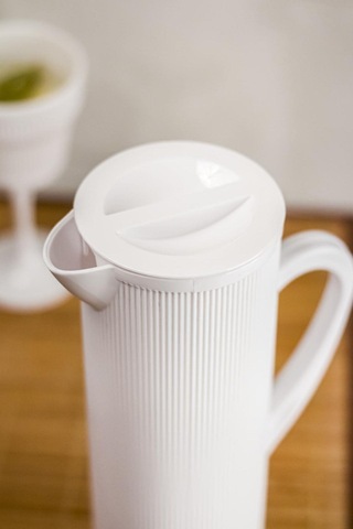 Arkilik Barok 1,5 Lt Beyaz Sürahi Buzdolabı Kapak Rafına Sığar