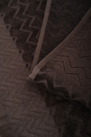 Ansaaj Kadife Jakarlı 4 Parça Bornoz Takımı Kahve