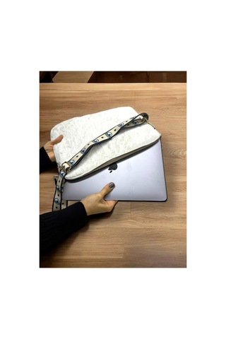 Toscase Beyaz 13-13.3-14 Inch Peluş Apple Uyumlu MacBook, Peluş Laptop Çantası Beyaz Beyaz