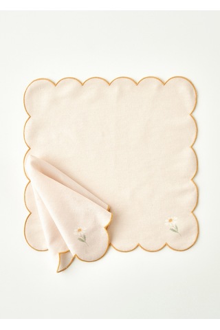 Bella Maison Daisy Scallop Kenar Peçete Bej 40x40 Cm