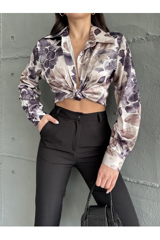 Kadın Oversize Ekru Renk Lacivert Çicek Detaylı Saten Gömlek-lacivert Lacivert