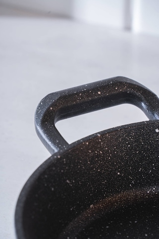 Diamente Sahan - 20 Cm Siyah