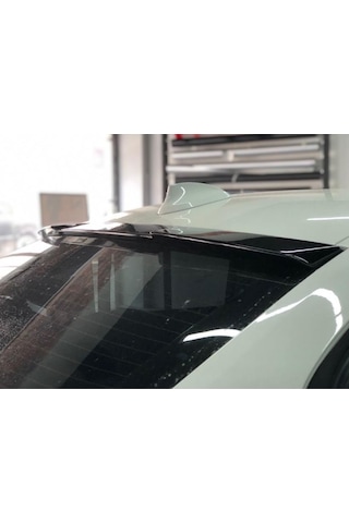 Autogp Bmw F30 Cam Üstü Spoiler Yarasa Tip Parlak Siyah
