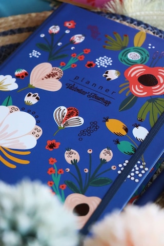 Vj Gsp Ayraçlı Planlayıcı Defter 17x23 100 Gr. Haftalık 112 Sf.+todo 30 Sf.+noktalı 50 Sf. Lacivert