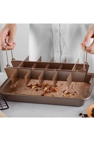 Orret Home 18 Gözlü Ayarlanabilir Karbon Çelik Brownie Kek Kalıbı Yapışmaz Kaplama, Paslanmaz Ve D Sku: Smg8690010572202 Açık Gri