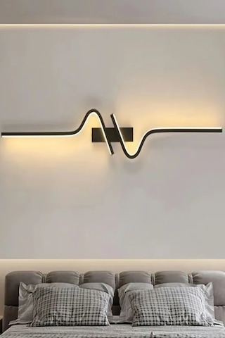 Dekoratif 40w Iç Mekan Gold Kasa 3 Renkli Işık Elektrikli 115 Cm Duvar Aplik 1 Adet Siyah