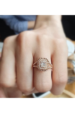 Nadias Jewellery Baget Motifli Baget Pırlanta Yüzük