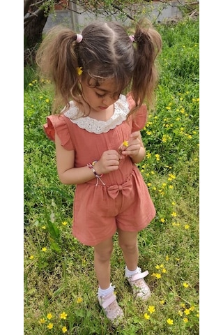 Novy Baby Müslin Kumaş Dantel Yaka Fiyonklu Kız Çocuk Tulum - 2-5 Yaş