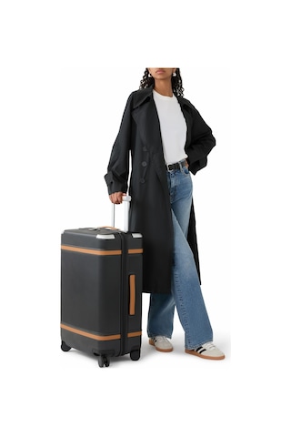 Paravel Aviator Grand Luggage Kumtaşı Siyahı, Büyük Bavul, Geri Dönüştürülmüş Malzeme Siyah