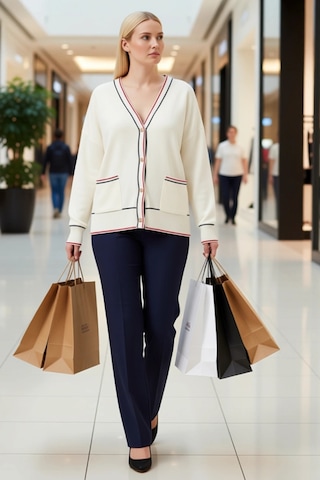 Frm Kadın Büyük Beden Moda Şık Regular V Yaka Uzun Kol Çizgili Çizgi Ekru