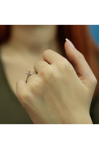 Lova D Renk 0,18 Karat Pırlanta Tektaş Yüzük - 1070031