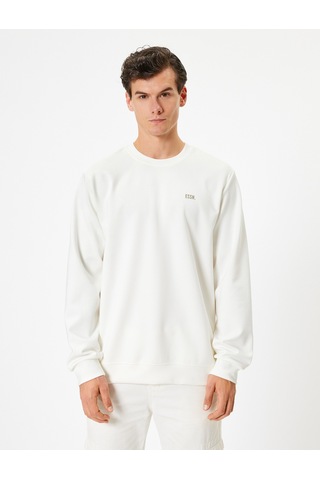 Koton Bisiklet Yaka Sweatshirt Minimal Baskılı İnterlok Kumaş Pamuk Karışımlı Beyaz 5wam70084mk Beyaz