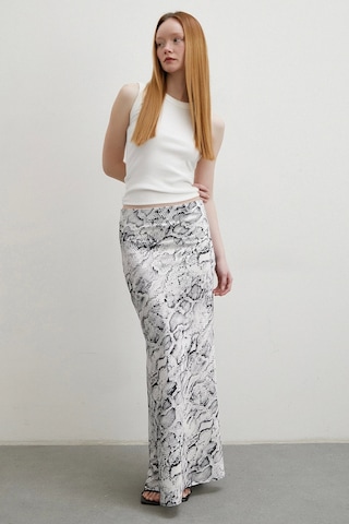 Desenli Maxi Verev Etek Beyaz Beyaz