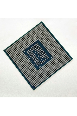 Intel Core İ7-3630qm Sr0ux 2.40ghz 4 Çekirdek Laptop İşlemci