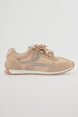 Mubiano Kadın Anorak Sneaker Süet Detaylı Kuş Aksesuarlı Bağcıklı Spor Ayakkabı Aquila Bej Bej
