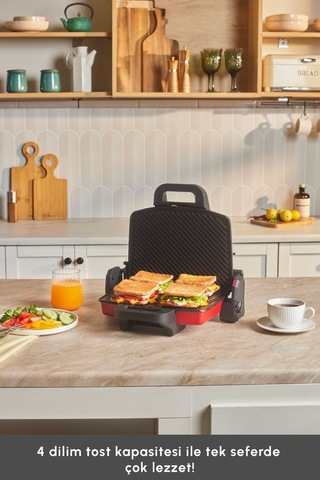 Karaca Future Essential 1800 W Tost Makinesi