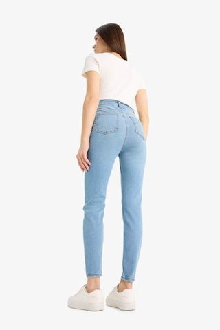 DeFacto Anna Skinny Fit Yüksek Bel Düz Paça Uzun Jean Taş Yıkama Pantolon D8181AX25SPNM85