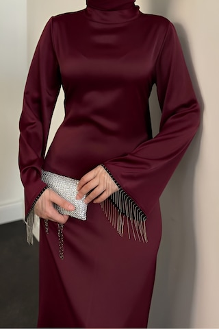 Kolları Zincirli Tesettür Bordo