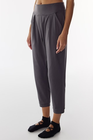 Penti Siyah Wonder Yüksek Destek Fermuarlı Power Zip Front Spor Sütyeni