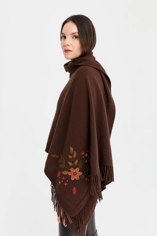 Desen Triko Kadın Papatya İşlemeli Püsküllü Yün Şal 24028 M. Kahve M. Kahve Kahverengi