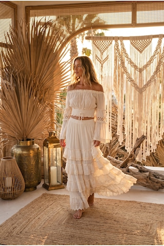 Fashion Cocktail Desert Oasis Organik Pamuk Kat Kat Katmanlı Doğal Dokulu İspanyol Kollu Tanrıça Silüeti Smocked Detaylı Çingene Bluz Maksi Etek Takım ekru