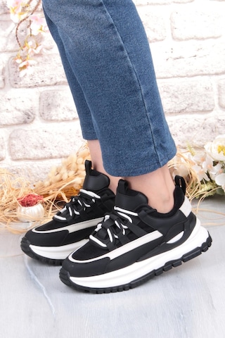 Guja Mask Rahat Hafif Kalın Taban Kadın Sneaker Ayakkabı Siyah