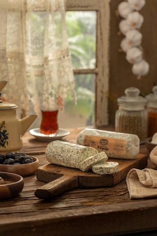 1001 Çiftliği Doğal Yayık Tereyağı 250gr Isparta Çeşnili