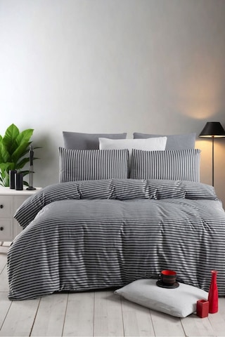 Lastikli Çarşaflı Tek Kişilik Nevresim Takımı Saten Siyah Siyah