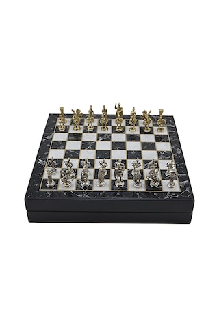 Gifthome Orta Boy Metal Roma İmparatorluğu Satranç Takımı Parlak Ve Mermer Desenli Sandıklı Mdf Tahtası 36x36x6 Cm.