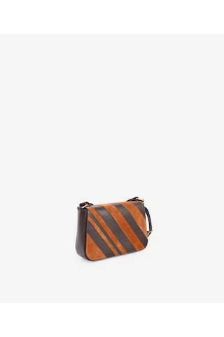 Yargıcı Patch Görünümlü Deri Çapraz Çanta 25kkcn3043p 057 Kahverengi