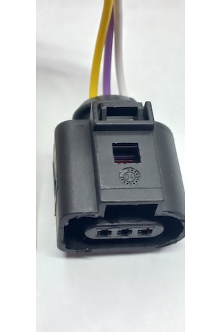 Vw Klıma Müşür Soketi Volkswagen 3k011