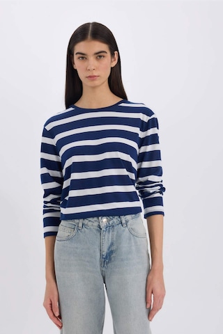 Defacto Regular Fit Bisiklet Yaka Çizgili Casual Uzun Kollu Tişört A9442AX24WNNV31 Lacivert