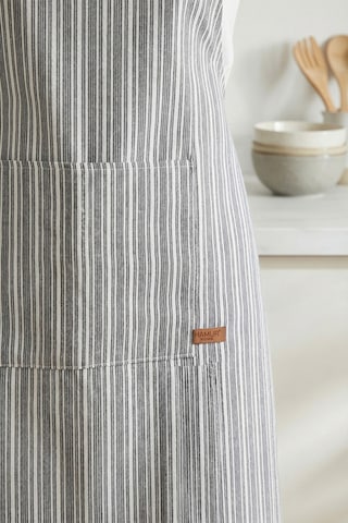 Suya Dayanıklı Ayarlanabilir Askılı Mutfak Önlük Çok Amaçlı Cepli Barista Şef Önlüğü Mirell