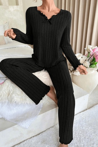 Modi Kadın Siyah Uzun Kollu Fiyonklu Yuvarlak Yaka Mevsimlik Pijama Takımı Açık Bej - Siyah