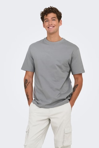 Only & Sons Onsfred % 100 Pamuk Relaxed Fit Bisiklet Yaka T Shirt Erkek T Shirt 22022532 Füme
