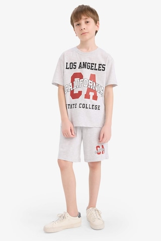 DeFacto Erkek Çocuk 2'li Takım Baskılı Kısa Kollu Tişört Şort E3405A825SMGR400