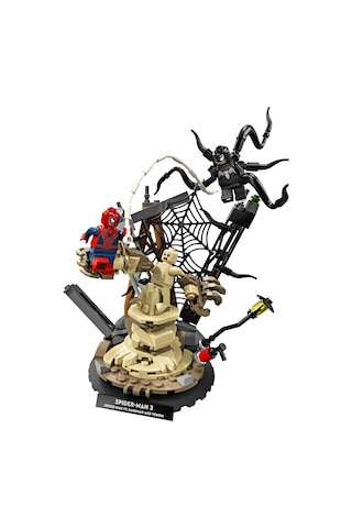 LEGO® ǀ Marvel Efsanevi Savaş: Örümcek Adam, Kum Adam’a Karşı 76334 - 9 Yaş ve Üzeri Çocuklar için Oyuncak Yapım Seti (201 Parça)