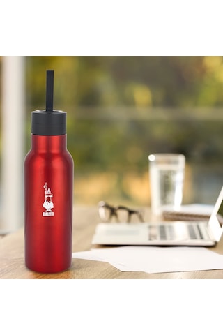 Bialetti - Termal Şişe - 500ml - Kırmızı Renk - Paslanmaz Çelik - Çift Katmanlı - 12 Saat Sıcak 24 Saat Soğuk Tutar - Hava Geçirmez Vidalı Kapak Özelliği - Özel Silikon Conta Sayesinde Sızdırmaz Şişe Açık