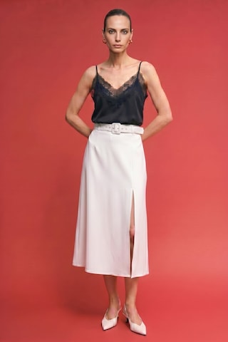 Sateen Kemerli Yırtmaç Detaylı Kloş Etek - Ekru-137417