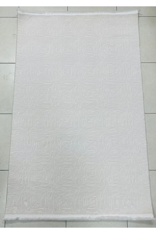 Bambu % 100 Sık Dokuma +12 Hav Yükseklikte Beyaz Bambusa Kesme Halı