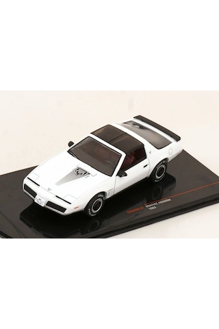 1:43 Ölçek Ixo 1982 Pontiac Firebird Diecast Metal Minyatür Model Araba 10cm