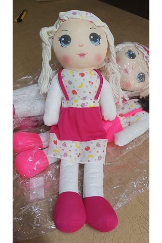 Sevimli Peluş Bez Bebek 50 Cm - Örgü Saçlı Meyve Desenli Elbiseli Bez Bebek