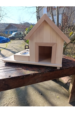 Doğal Ahşap Kedi Kulübesi Minik Dostunuza Sıcak Ve Güvenli Bir Yuva